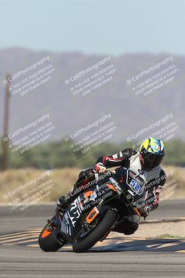media/Oct-13-2025-Moto Forza (Mon) [[a66d839500]]/2-A Group/Session 3 (Turn 16)/